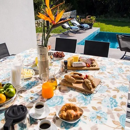 Holiness A Luxury In Dubrovnik, Tennis Court ヴィラ ムリニ